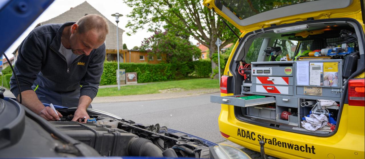 Ein Pannenhelfer des ADAC (Archivbild)