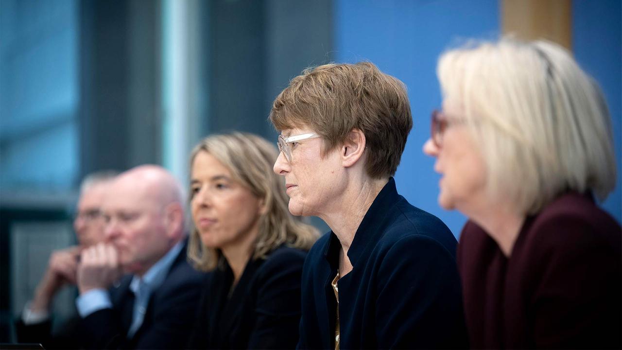 Wechsel bei den Wirtschaftsweisen: Kein guter Stil Wechsel bei den Wirtschaftsweisen: Kein guter Stil