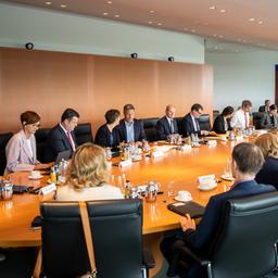 Kanzler Olaf Scholz (SPD) und das Bundeskabinett tagen.