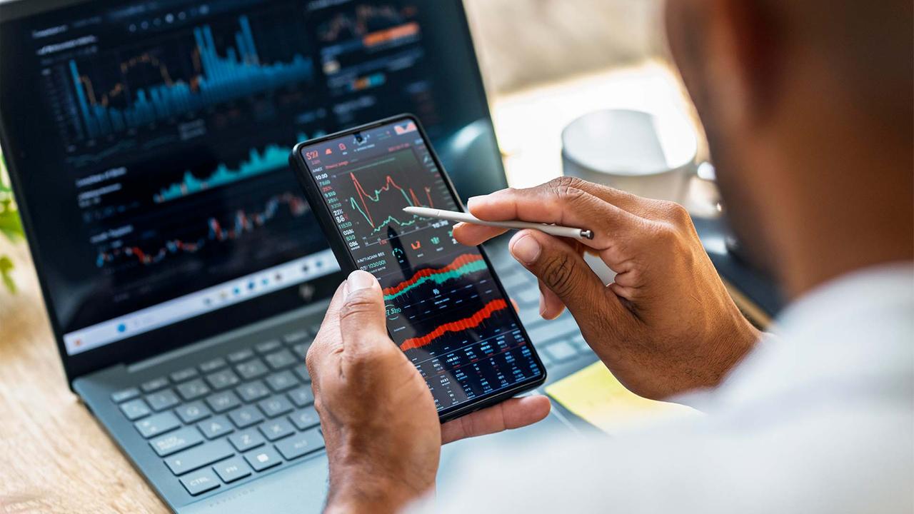 Wie-sicher-sind-Finanzratschl-ge-auf-TikTok-Co-