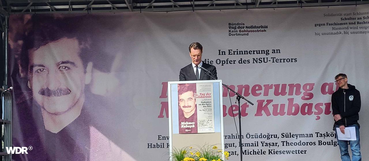 Wüst redet auf Gedenkkundgebung für Mehmet Kubaşık