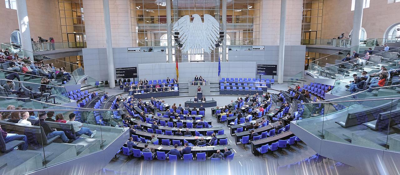 Blick ins Plenum des Bundestags.