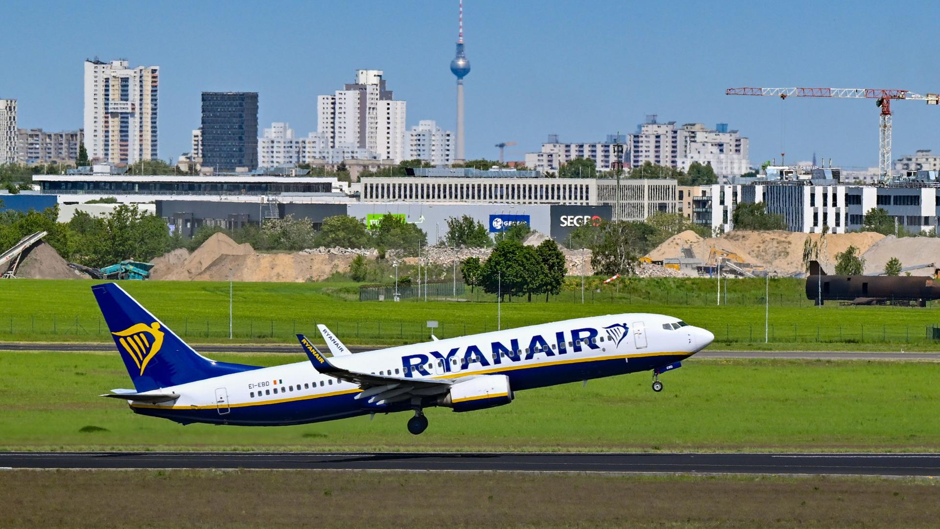 Nicht nur wegen Ryanair-Abzug: Der BER bleibt ein Sorgenflughafen Nicht nur wegen Ryanair-Abzug: Der BER bleibt ein Sorgenflughafen