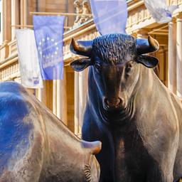 Bulle und Bär vor der Frankfurter Börse