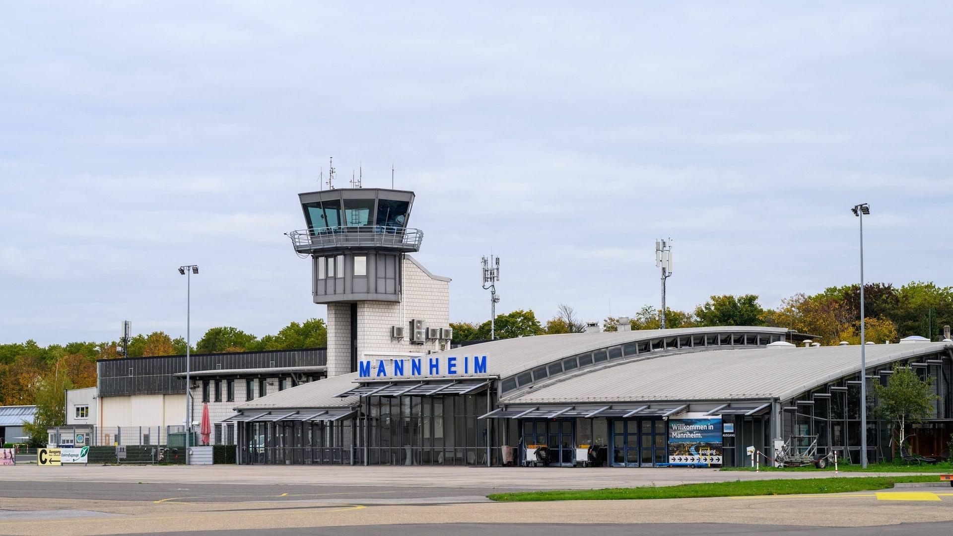 Extreme Hitze: Darum können Flugzeuge in Mannheim teilweise nicht starten