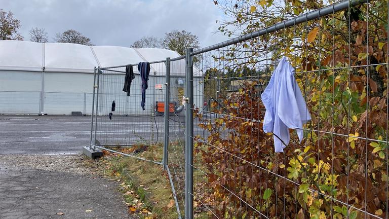 Ein Zaun in einer Aufnahmeeinrichtung in Rheinland-Pfalz.