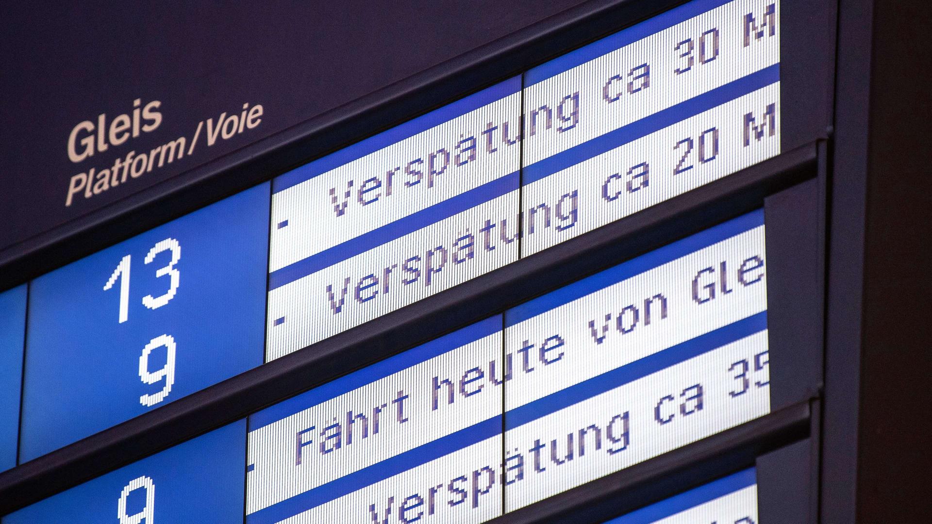 Bahn will Fahrgäste schneller informieren