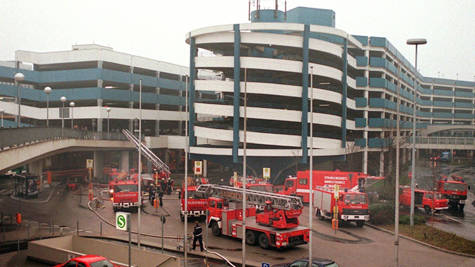 Vor 30 Jahren: 17 Tote bei Brandkatastrophe am Flughafen Düsseldorf