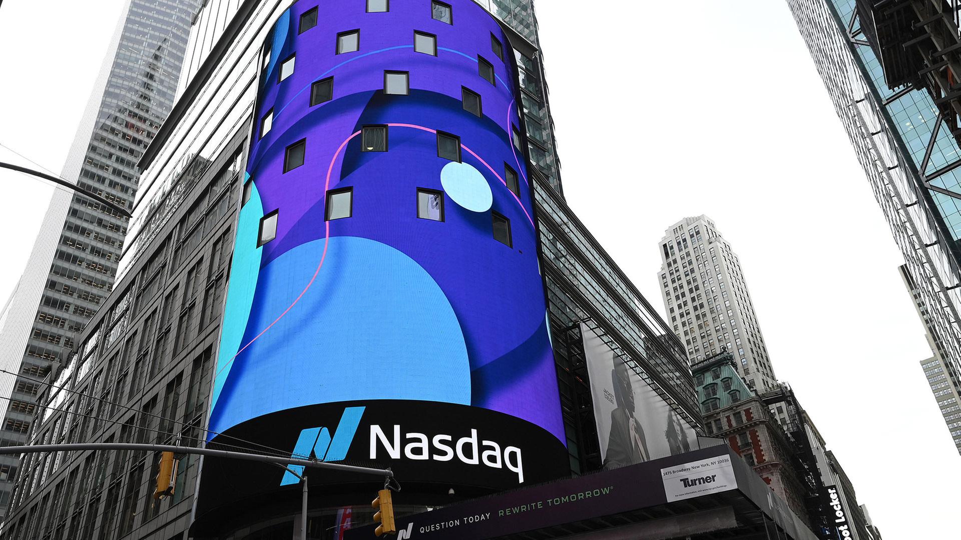 Nasdaq Gebäude am Times Square in New York | picture alliance / Sipa USA