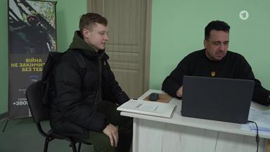 Golod Konstantin im Rekrutierungszentrum