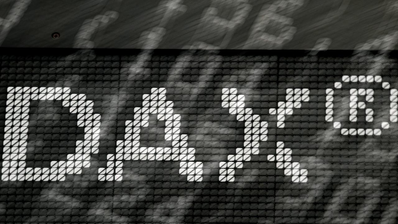 Marktbericht: DAX rutscht mit schwacher Wall Street ins Minus