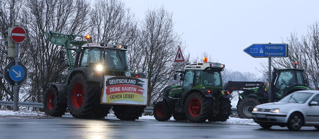 Landwirte protestieren in Brinkum (Niedersachsen) gegen das geplante Mercosur-Abkommen. (Archivbild: 08.01.2026)