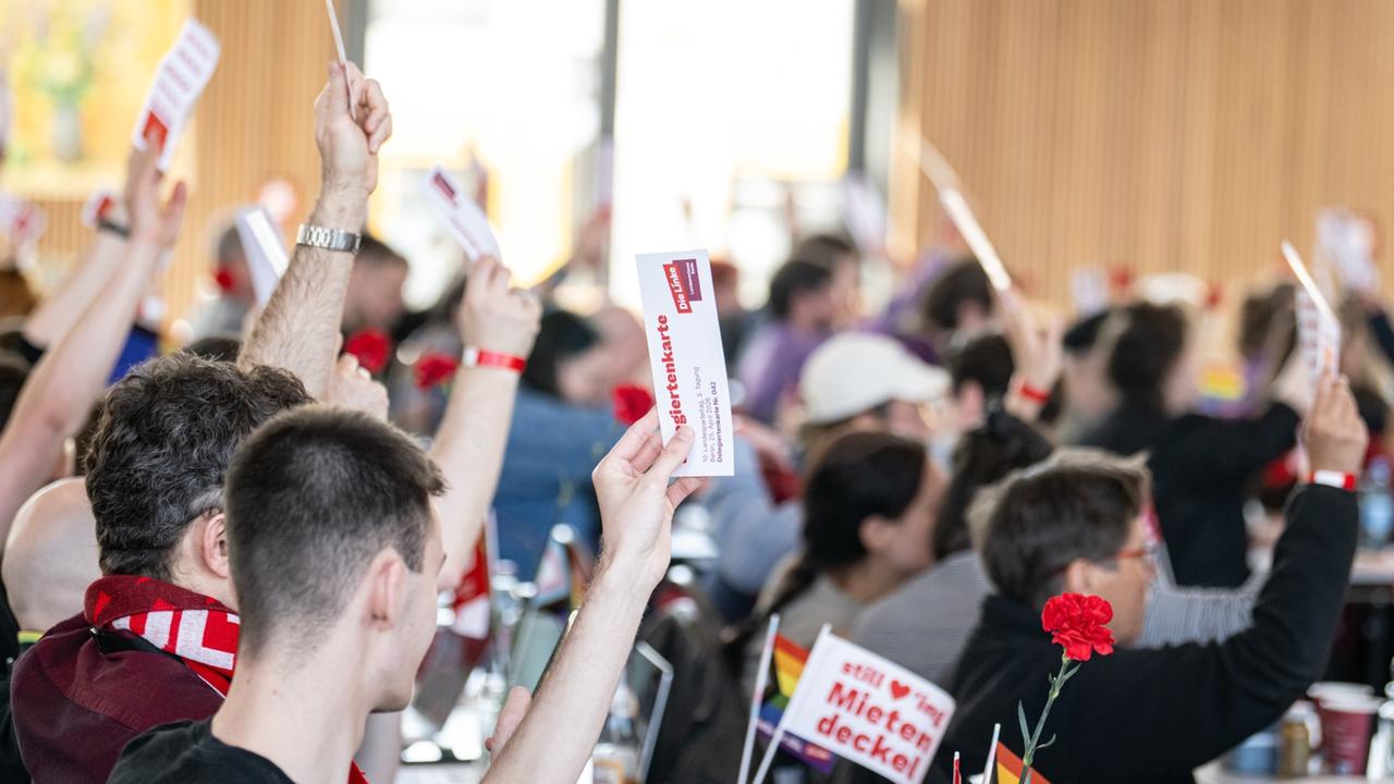 Berliner Linke entscheidet auf Parteitag über Sondierungen