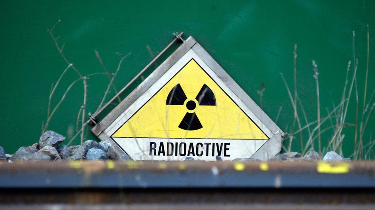 Castor-Transport in NRW: Atommüll am Zielort Ahaus angekommen