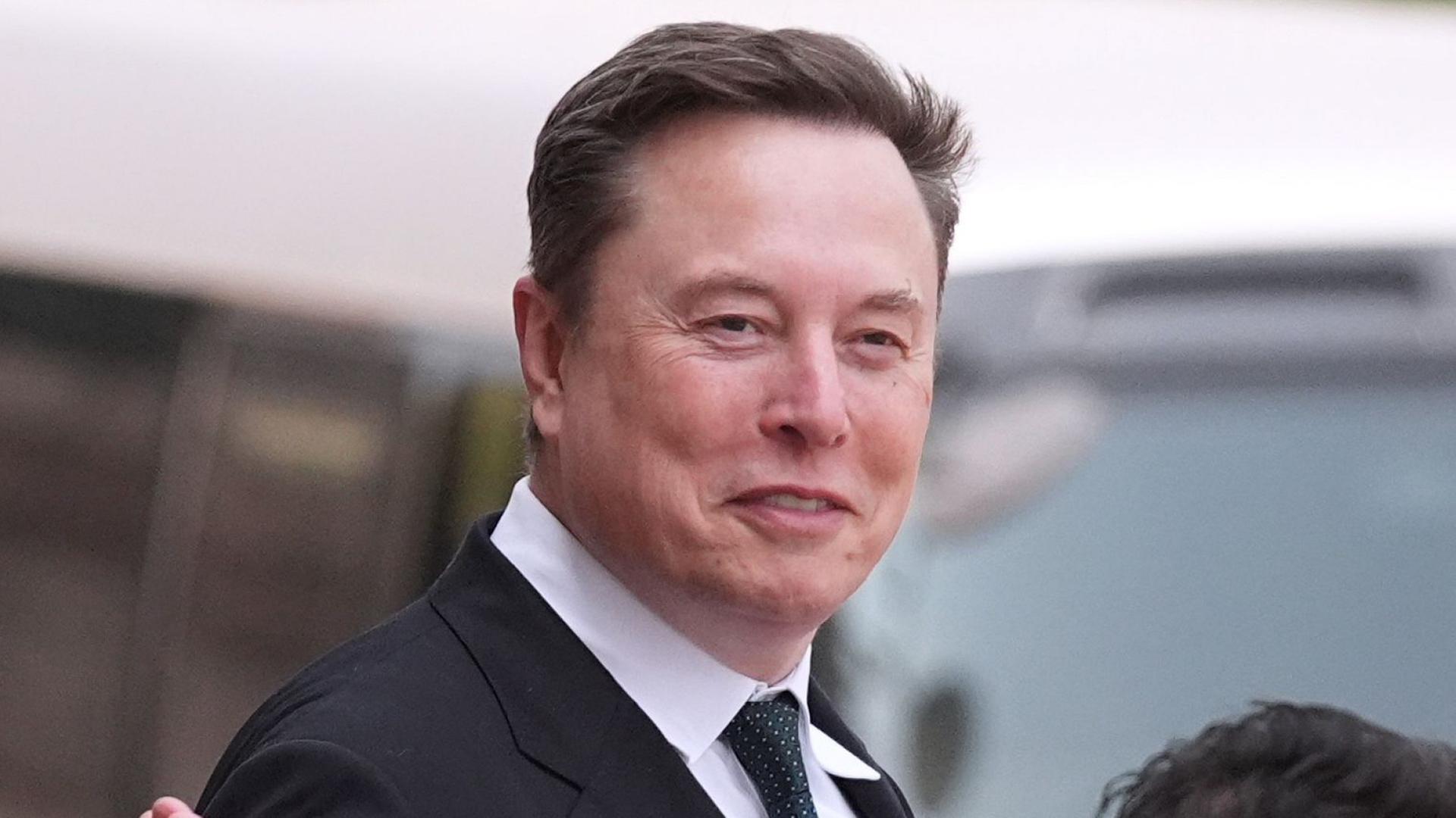 Elon Musk | AP Photo/Mark Schiefelbein