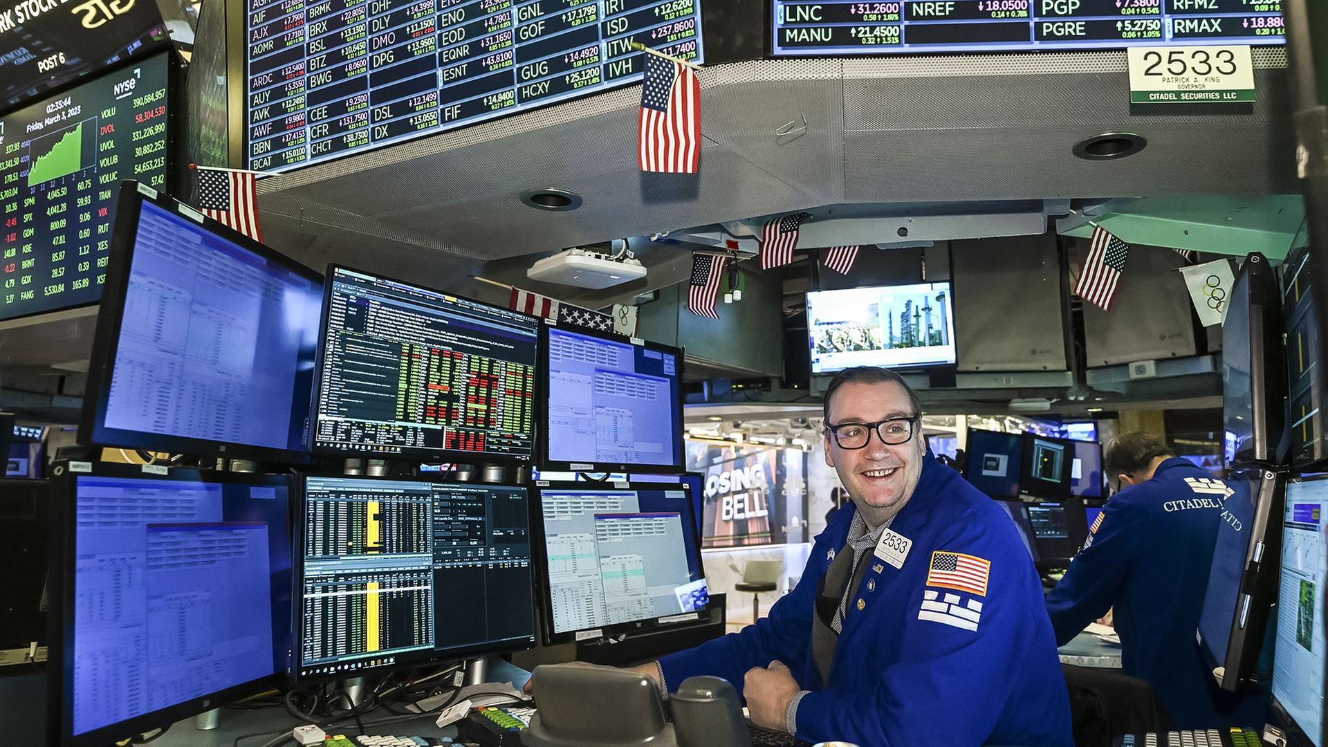 HÀndler an der New Yorker Börse | picture alliance / AA