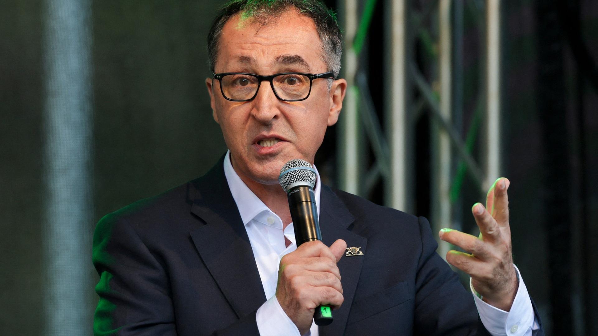 Özdemir vor der Landtagswahl in Sachsen-Anhalt: Magdeburg darf nicht Vorort von Moskau werden