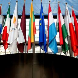 Flaggen der EU-Staaten