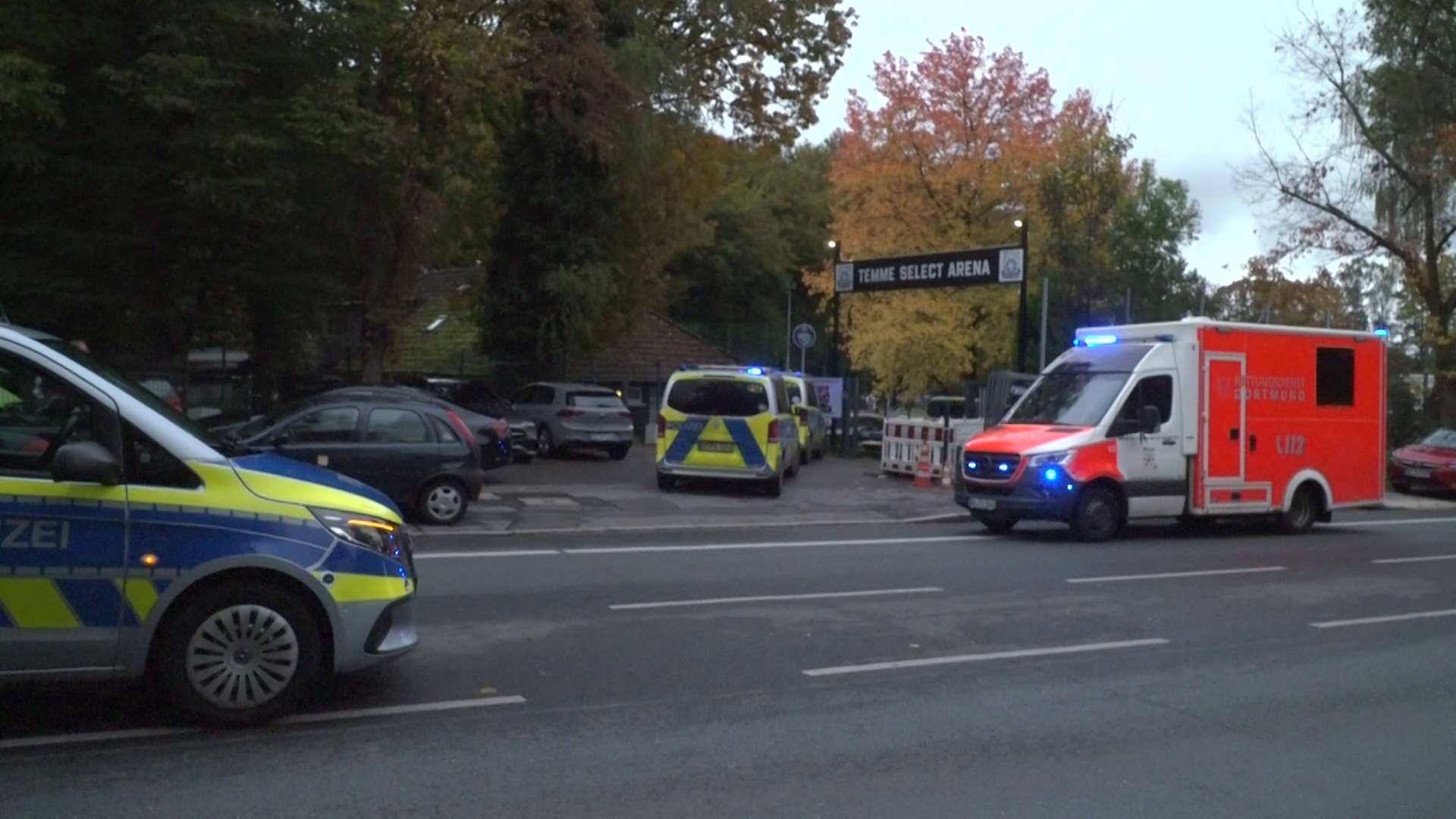 Co-Trainer am Boden getreten: Fußballspiel in Dortmund eskaliert