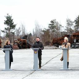 Justin Trudeau (v.l.n.r), Giorgia Meloni, Wolodymyr Selenskyj, Ursula von der Leyen und Alexander De Croo in Kiew