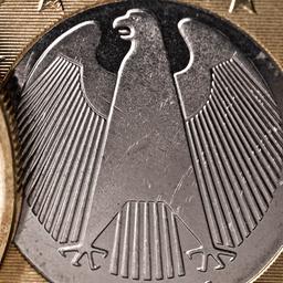 Bundesadler auf einer Zwei-Euro-Münze.