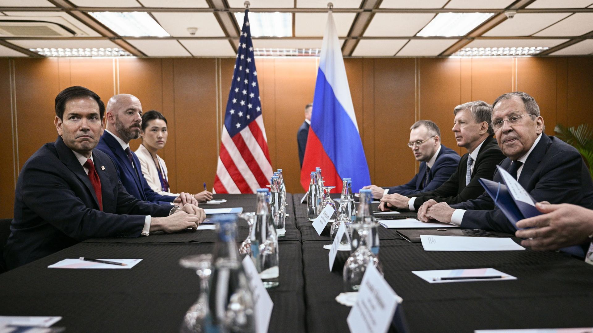 Treffen der Außenminister: Rubio und Lawrow kommen in Manila zusammen