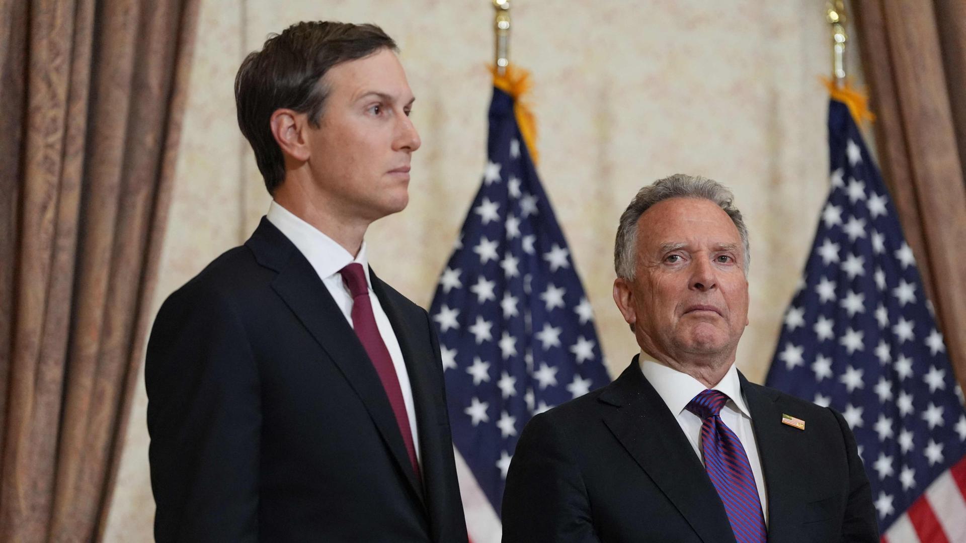 US-Gesandte Witkoff und Kushner offenbar zu Iran-Gesprächen aufgebrochen US-Gesandte Witkoff und Kushner offenbar zu Iran-Gesprächen aufgebrochen