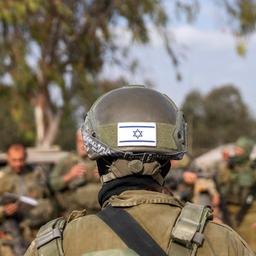 Israelische Soldaten versammeln sich in der Nähe der Grenze zwischen Israel und Gaza im Süden Israels. (Archivbild: 1.5.2024).