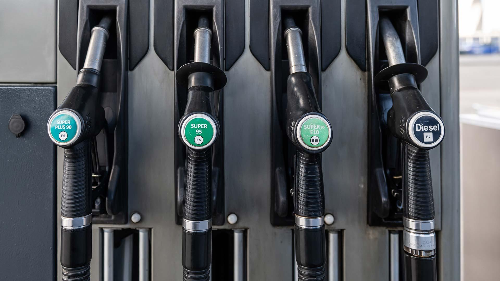 Sprit war 2025 erneut billiger - steigende Preise voraus