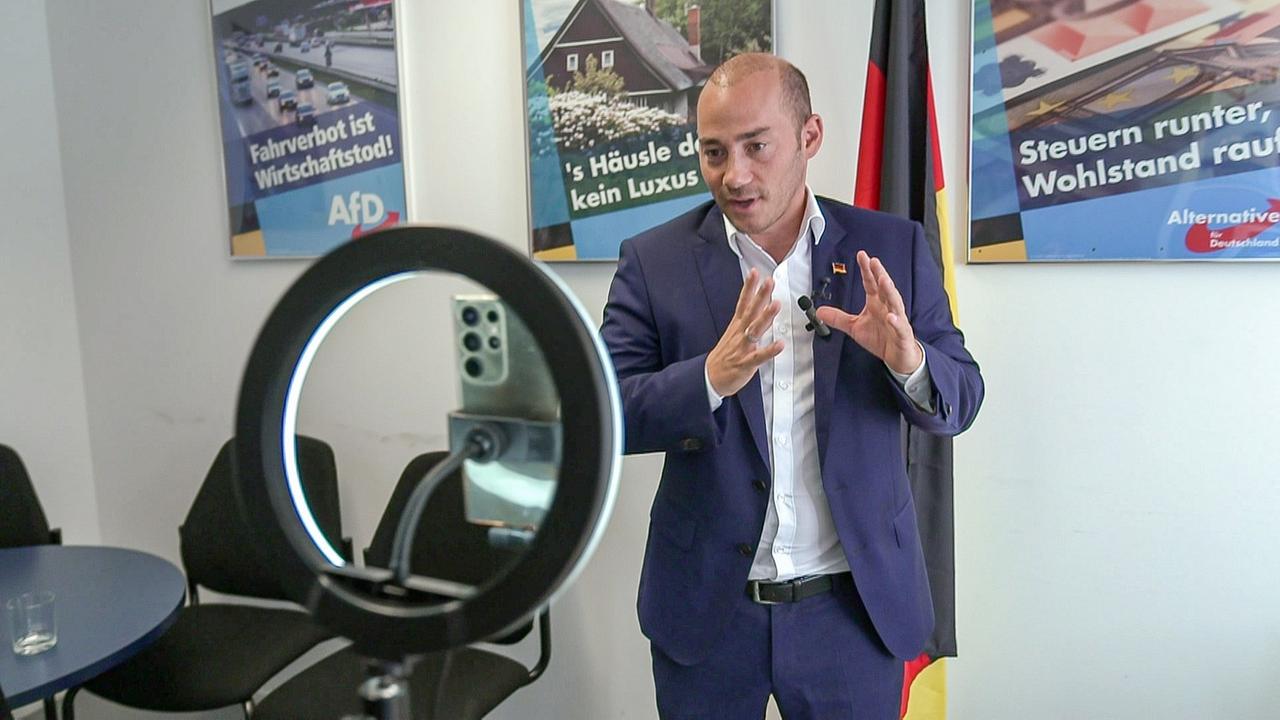 Baden-Württemberg: Calwer AfD-Abgeordneter Klauß muss vor Gericht | tagesschau.de