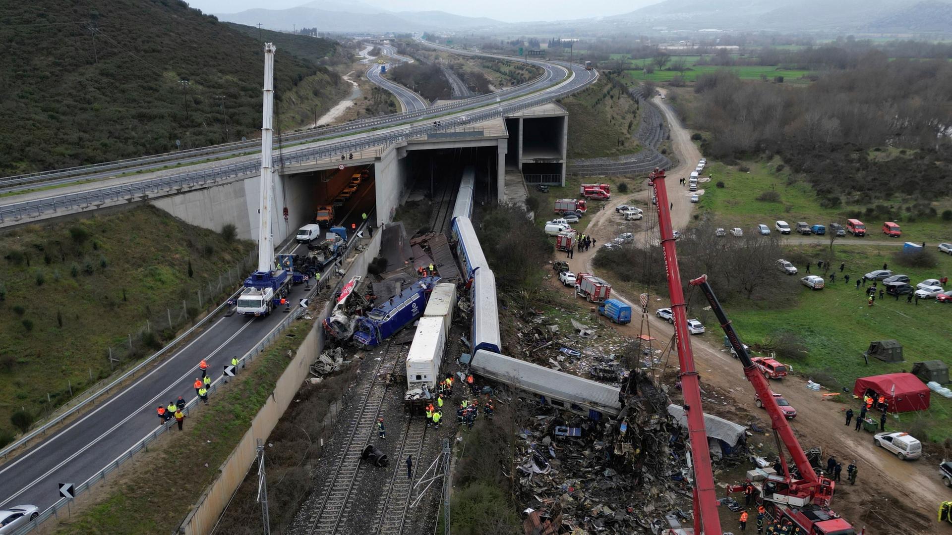 Bergung der Zugwracks nach dem Zugunglück in Griechenland vom Februar 2023 | AP