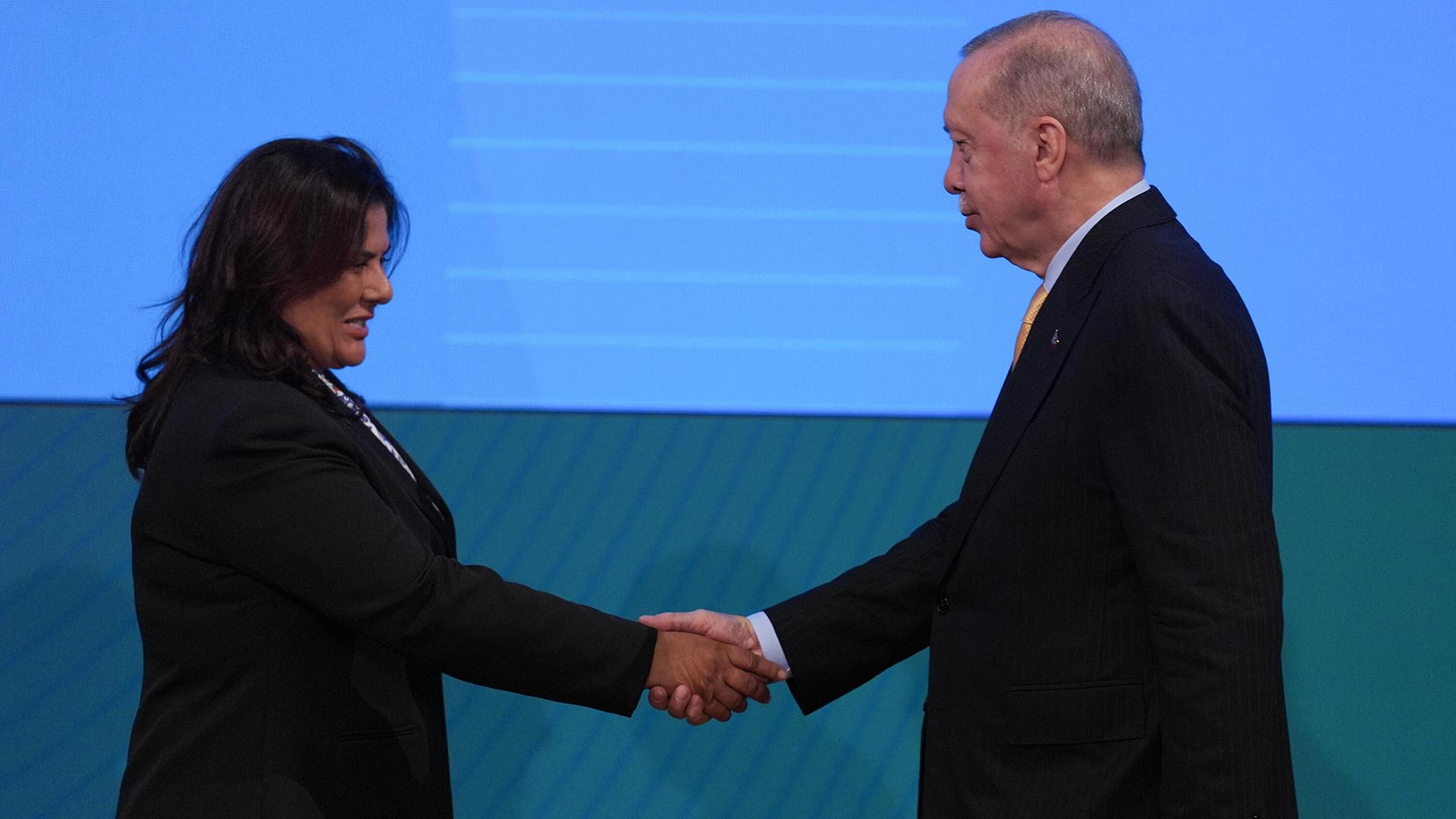 Aydıns Bürgermeisterin wechselt von der Opposition in Erdoğans Partei
