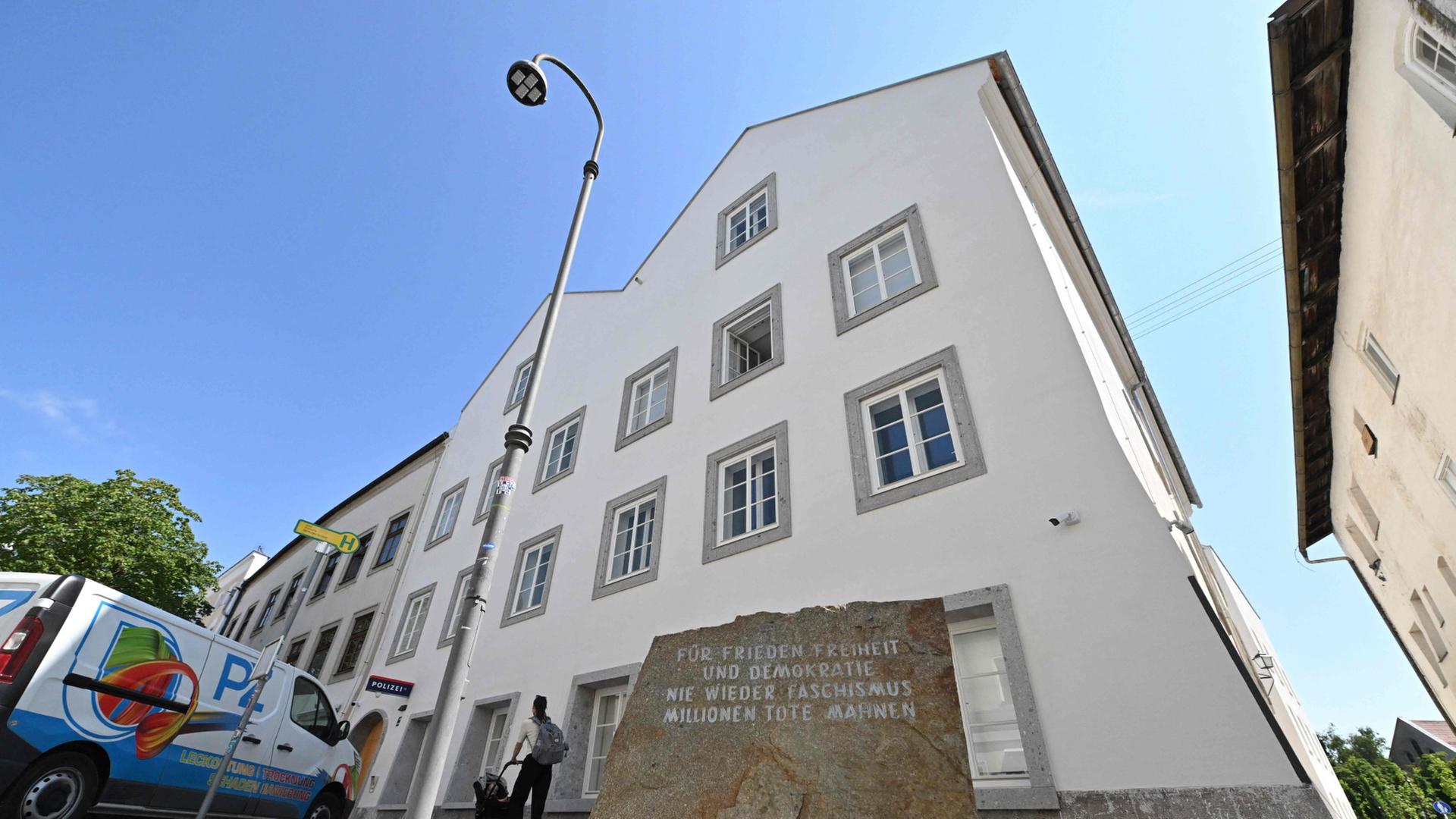 Braunau in Österreich: Hitlers Geburtshaus wird zu Polizeistation
