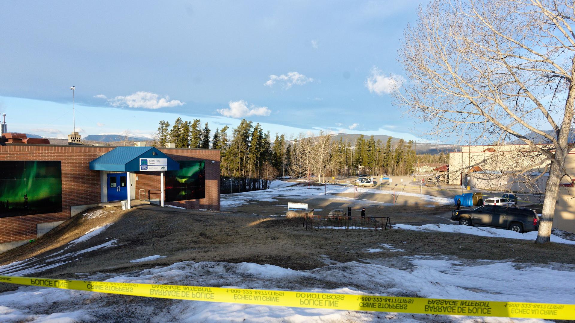 Das abgesperrte Gebiet um die Tumbler Ridge Secondary School in Tumbler Ridge | AP