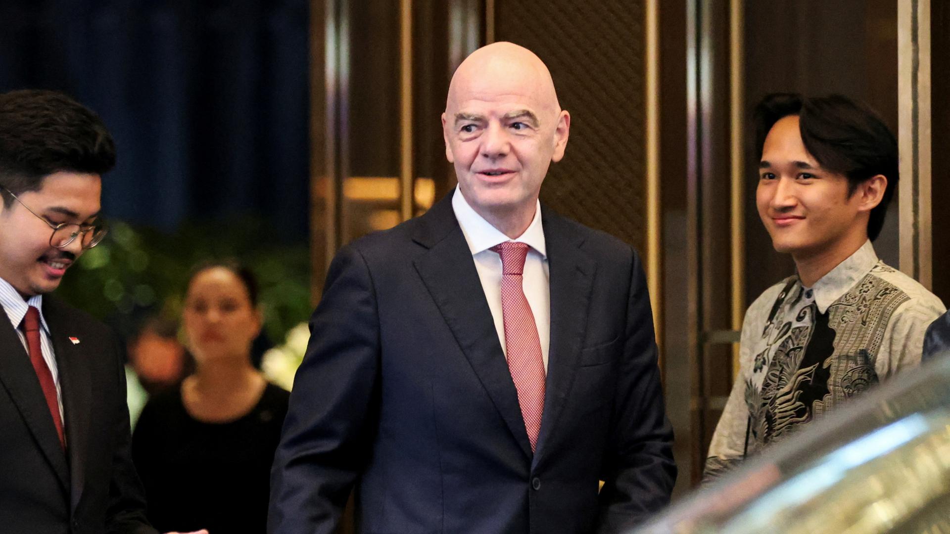 UEFA bereitet Anzeige gegen Infantino vor