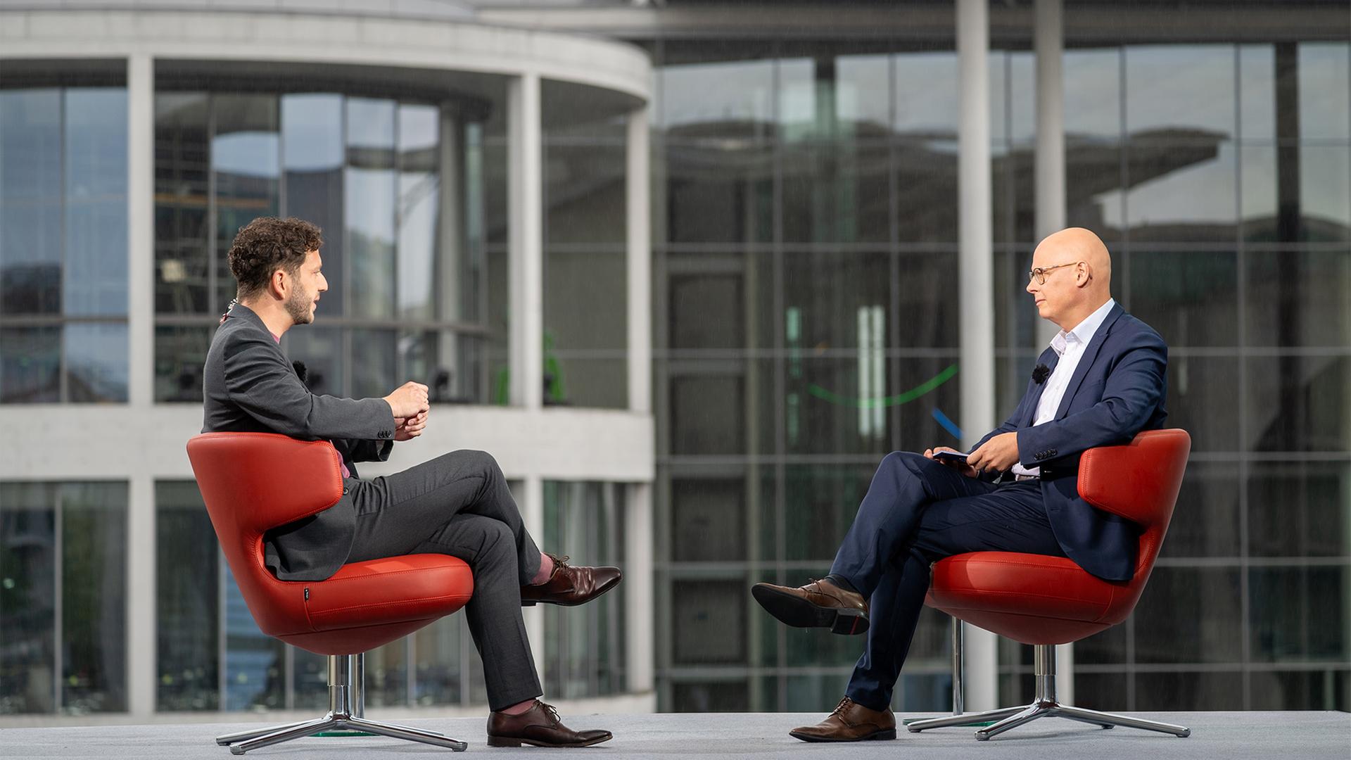 Das ARD-Sommerinterview mit Grünen-Vorsitzendem Banaszak im Faktencheck