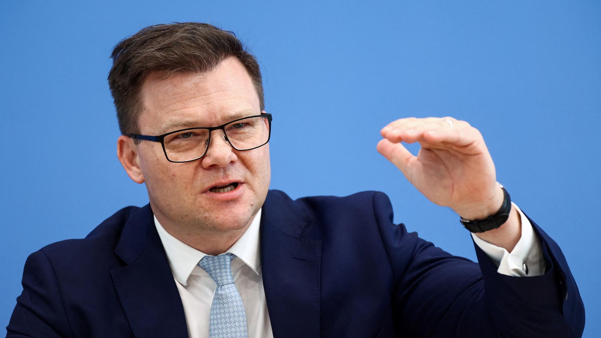 Umweltminister Carsten Schneider | REUTERS