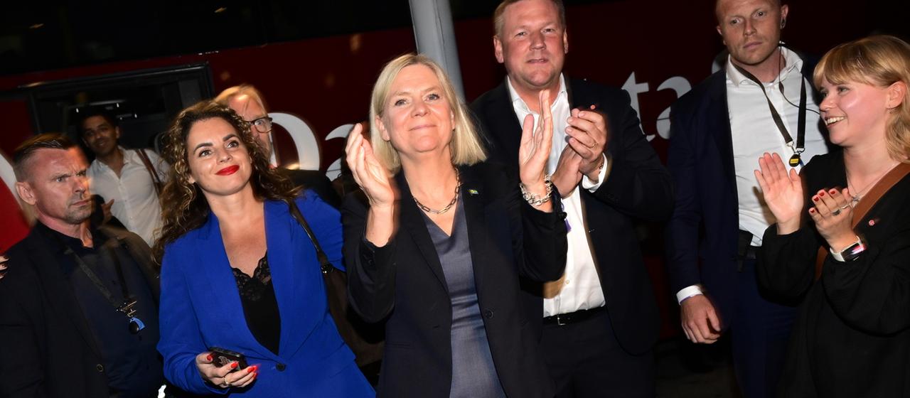 Magdalena Andersson und Unterstützer