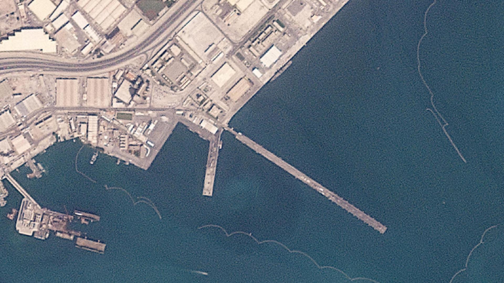 Dieses Satellitenfoto zeigt das Hauptquartier der 5. Flotte der US-Marine in Bahrain. |  Foto: Planet Labs PBC via AP/dpa