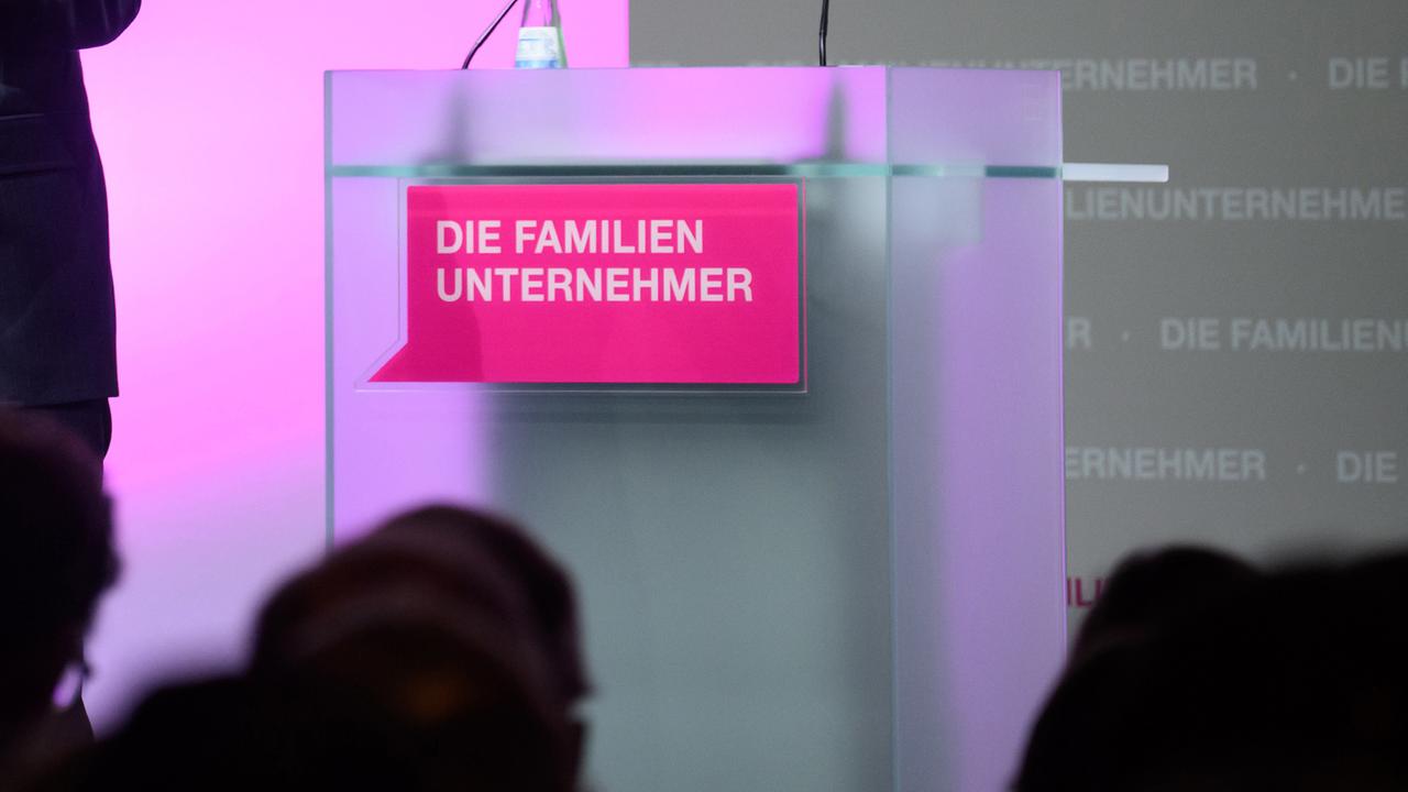 Der Verband der Familienunternehmer will Umgang mit der AfD ändern