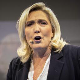 Marine Le Pen, Fraktionschefin des Rassemblement National, spricht bei einem Auftritt