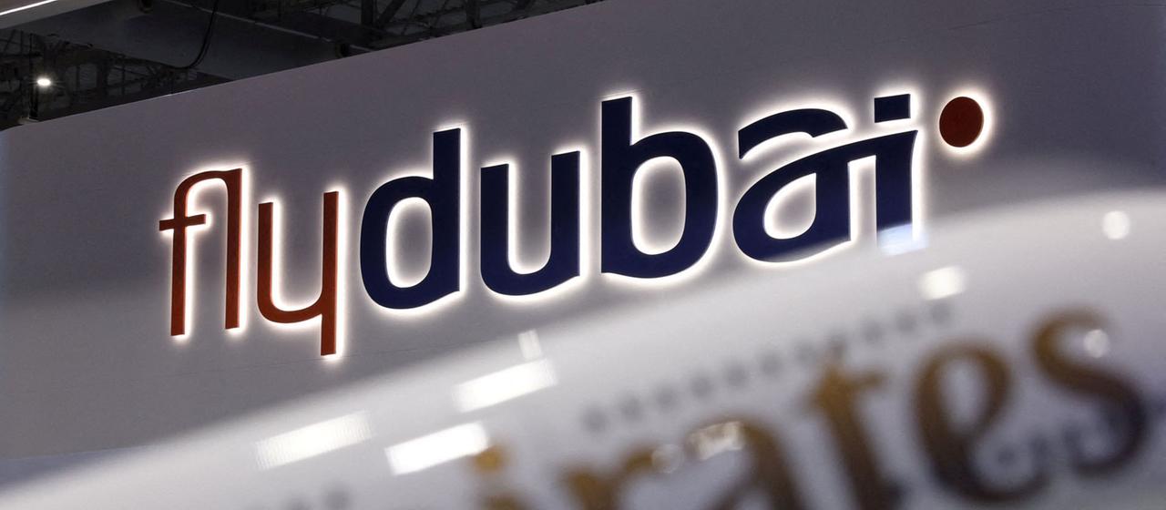Das Firmenlogo von Flydubai.