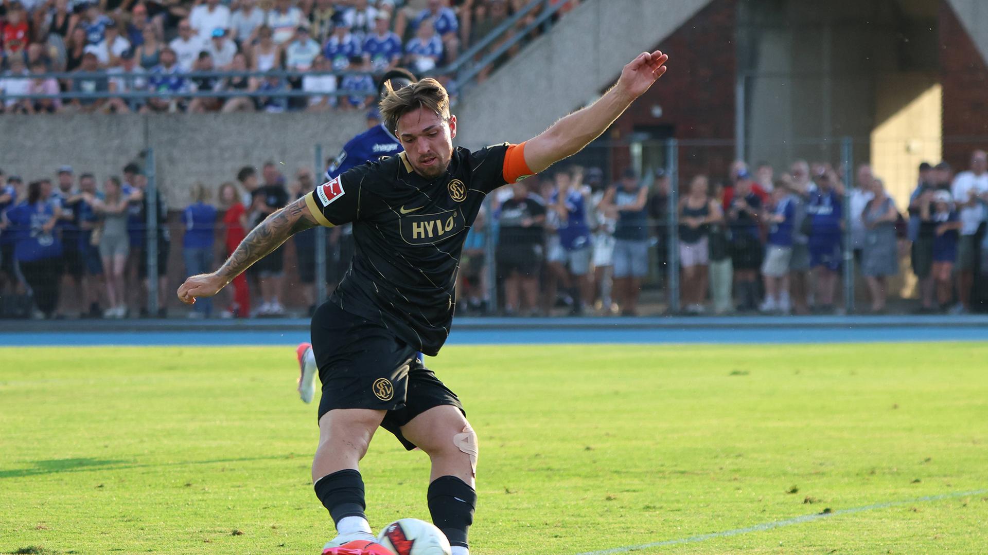 SV Elversberg: Luca Schnellbacher | IMAGO / Fussball-News Saarland