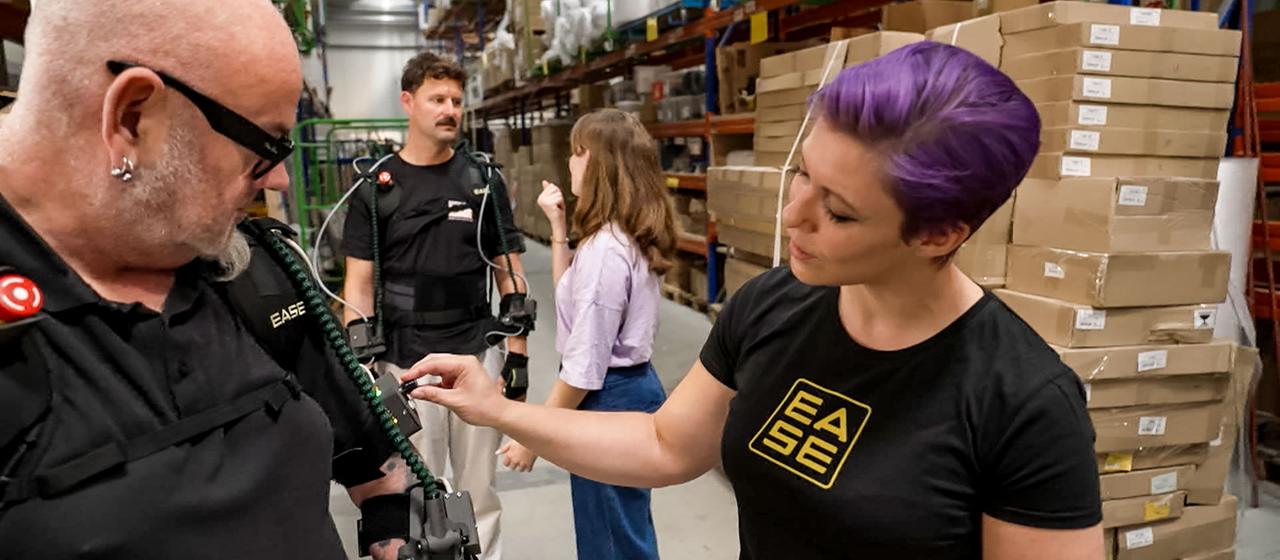 Exoskelett des Startups Ease Christina Harbauer