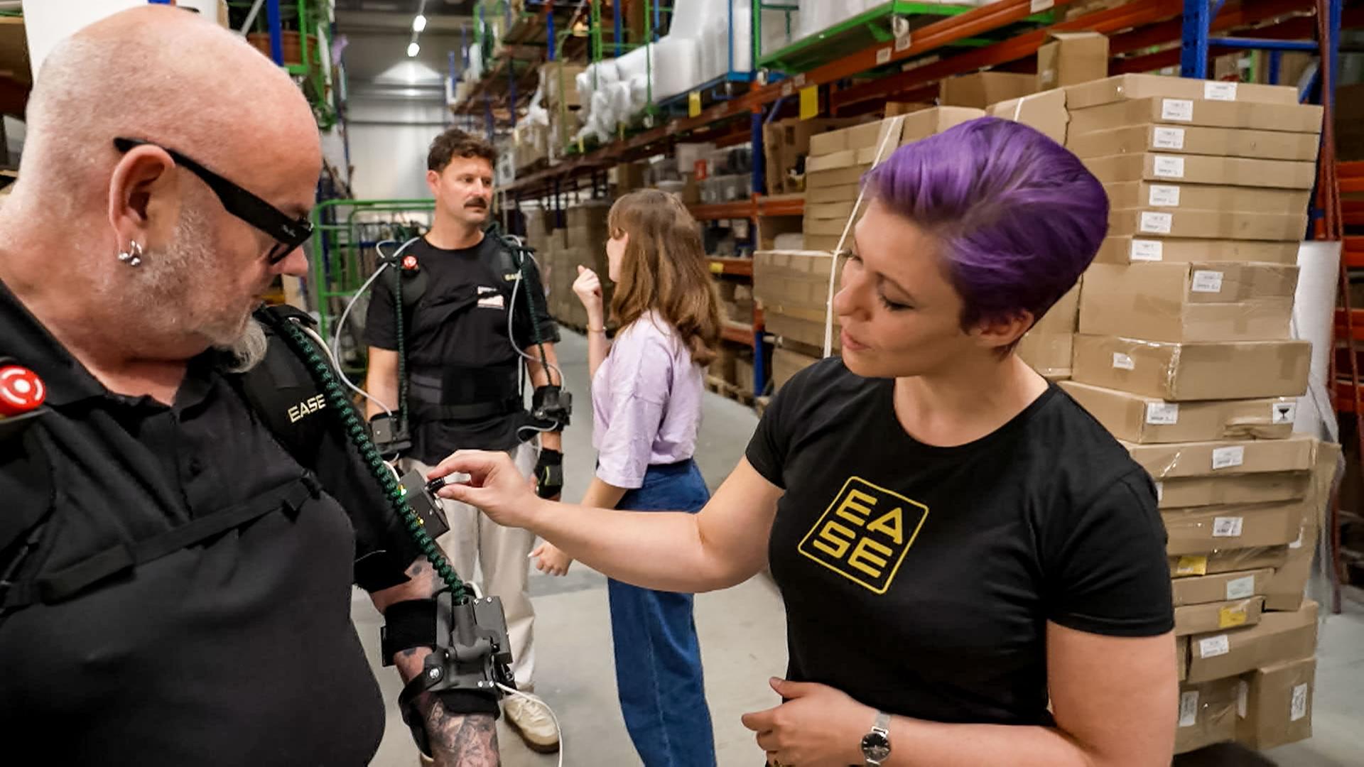 Exoskelett des Startups Ease Christina Harbauer | NDR