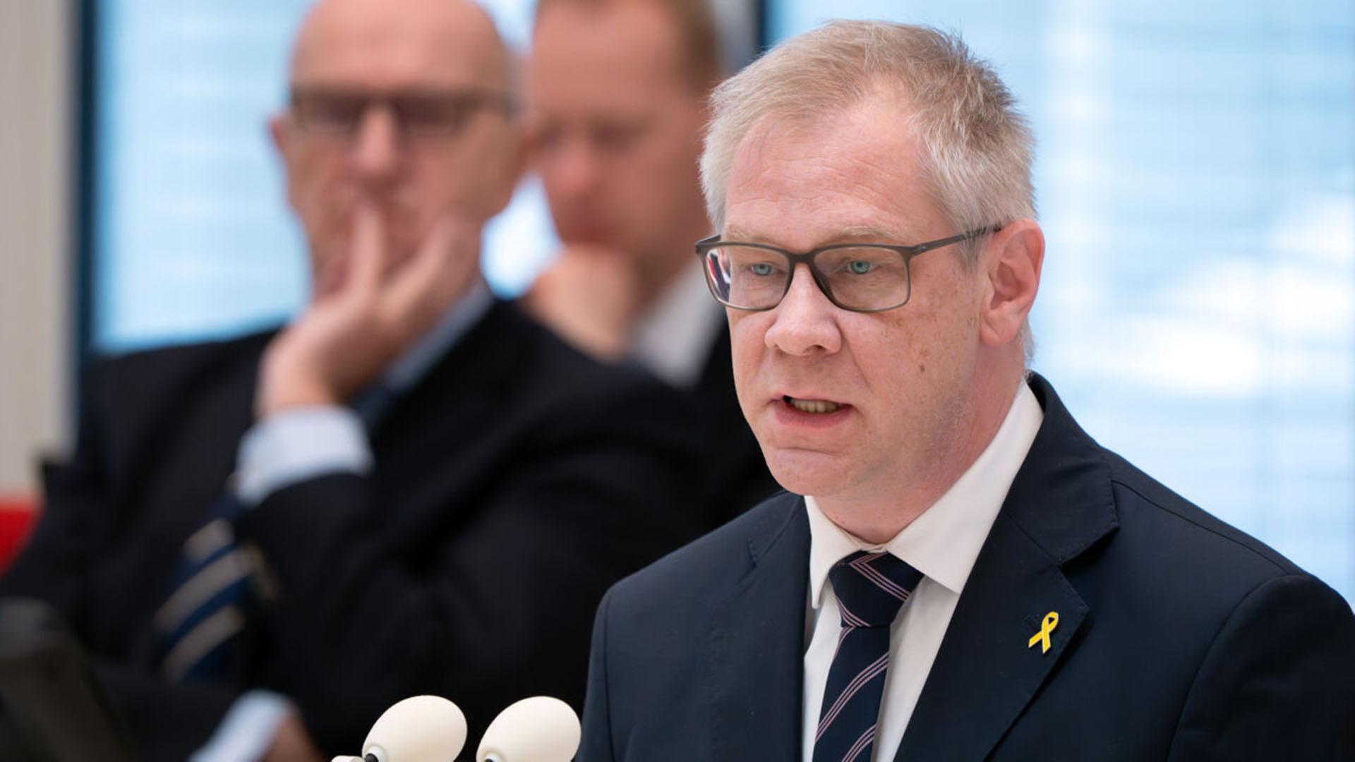 Brandanschlag auf Grundstück von Brandenburgs Antisemitismusbeauftragten