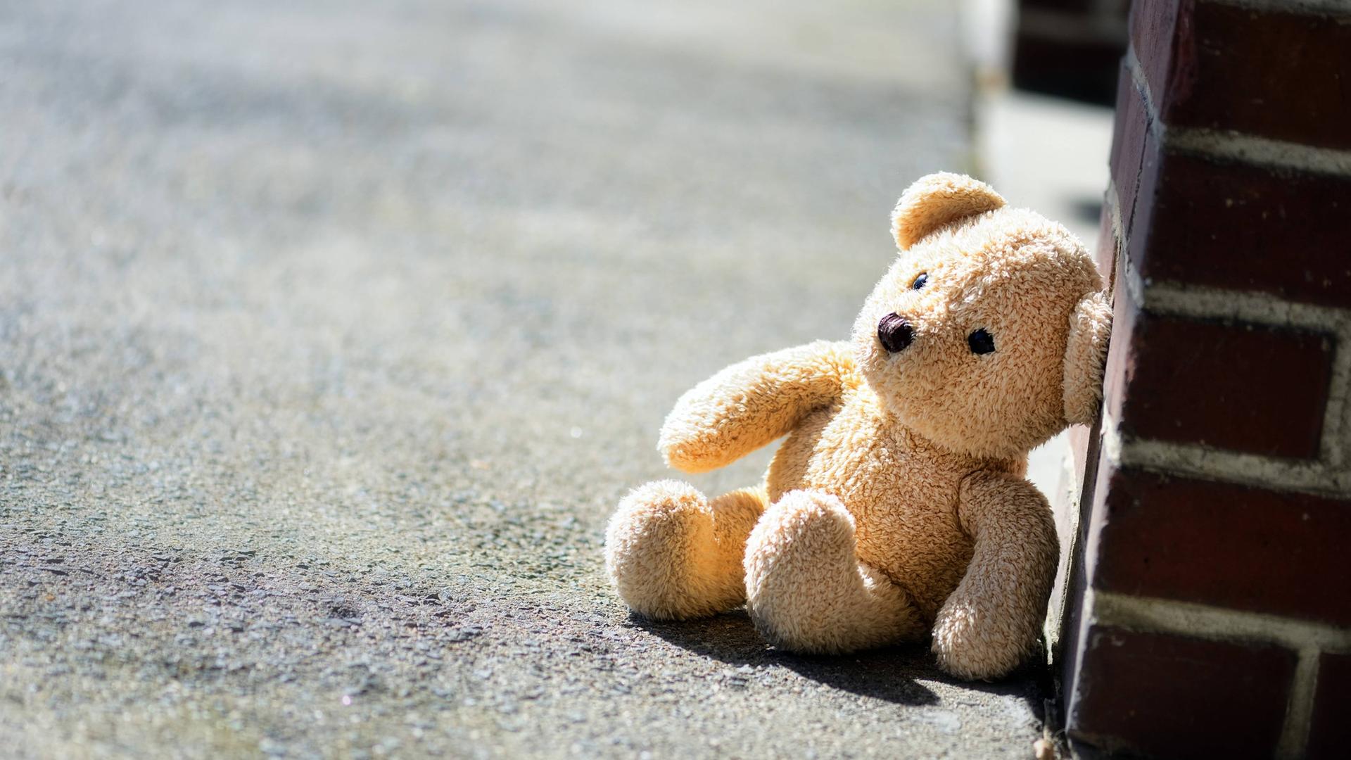 Früherer Erzieher wegen sexuellen Missbrauchs von Kindern in Grebenhain angeklagt - 180.000 Dateien entdeckt