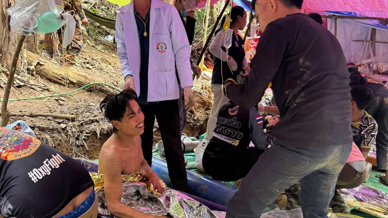 Laos: Weitere Goldsucher nach Tagen aus überfluteter Höhle gerettet