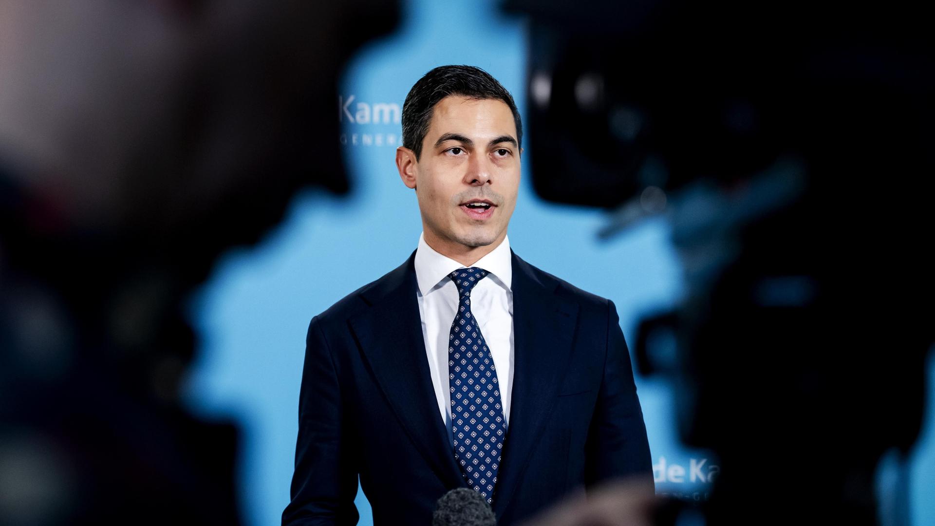 Rob Jetten bei einer Pressekonferenz | EPA