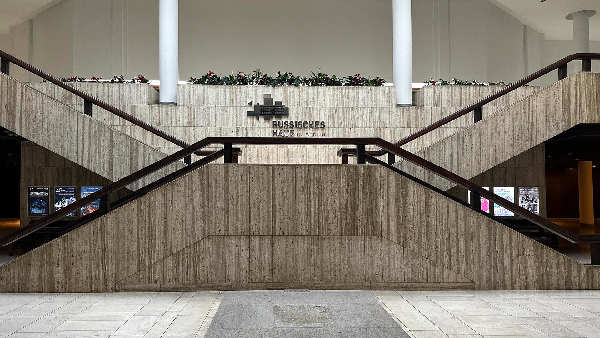 Russisches Haus in Berlin: Tarnung für russische Geheimdienste? Russisches Haus in Berlin: Tarnung für russische Geheimdienste?